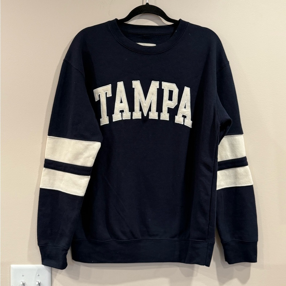 🔥Tampa Unisex Dark Blue Pullover Sz L Like New🔥
